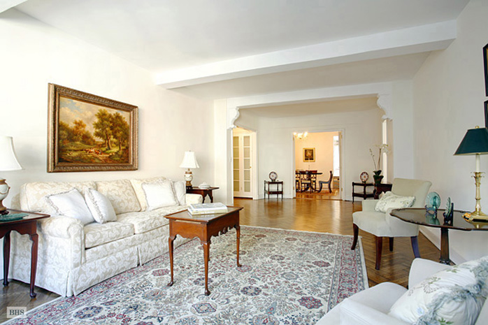 Photo 1 of 44 East 67th Street, Upper East Side, NYC, $1,925,000, Web #: 472087